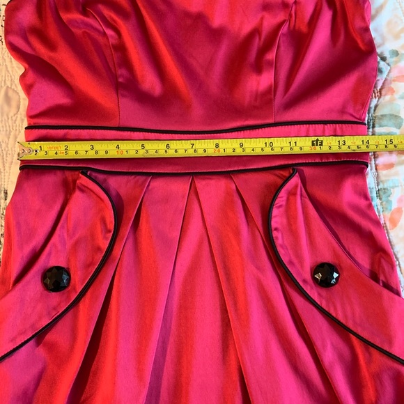 Vintage 90’s Style Pink Stretch Pleated Dress - Picture 3 of 8